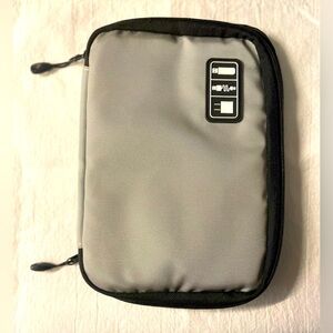 Travel cable organizer pouch